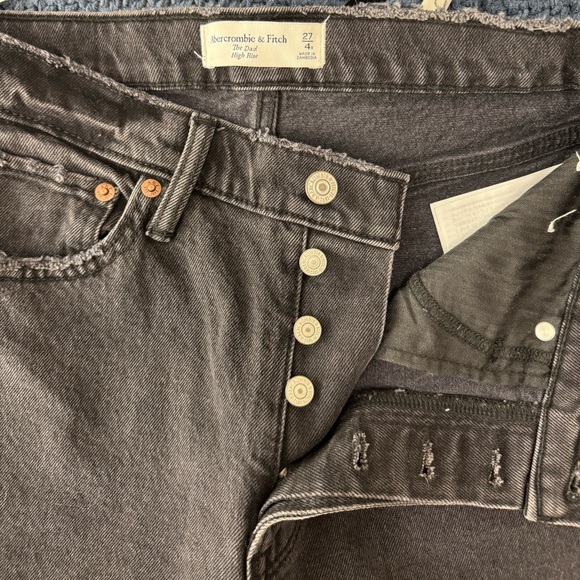 Abercrombie & Fitch Women's Black Relaxed Jeans - Picture 2 of 6